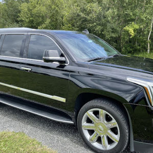 Meet your Posher, Jacquelin